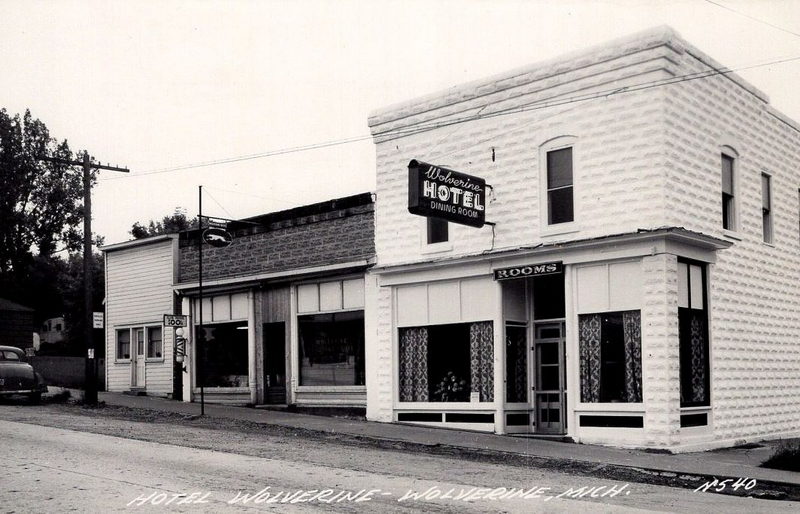 Torrey Tavern (Wolverine Hotel) - Vintage Postcard (newer photo)